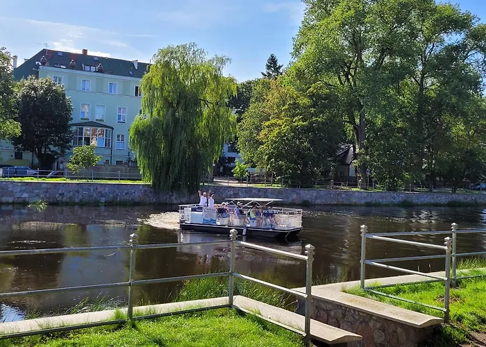Nad Parsętą W Centrum - Prywatne Miejsce Postojowe&dwa Rowery